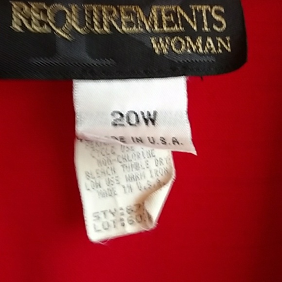 Red blazer - Picture 2 of 3